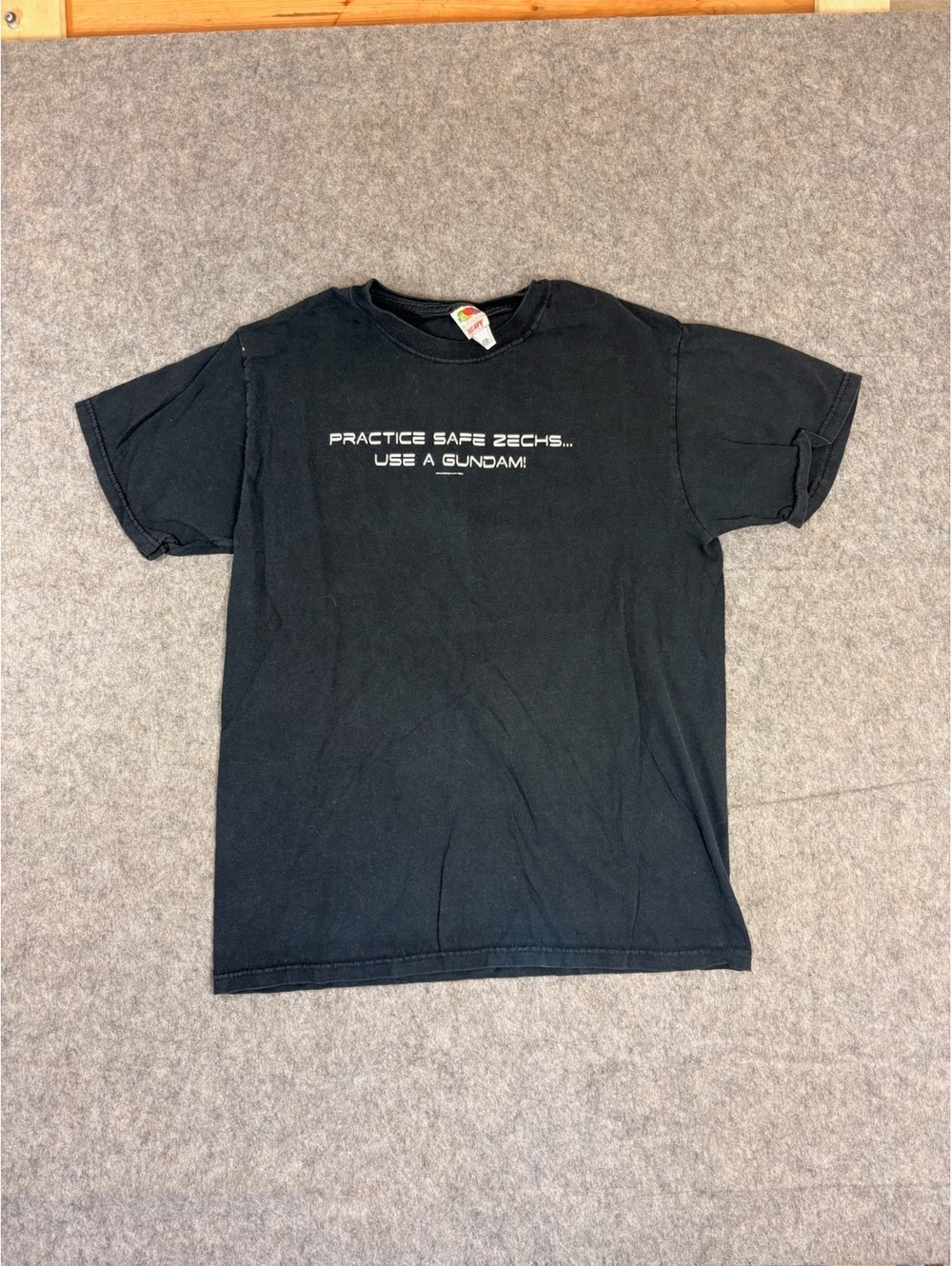 Vintage Funny Sex Condom black graphic T-shirt size M